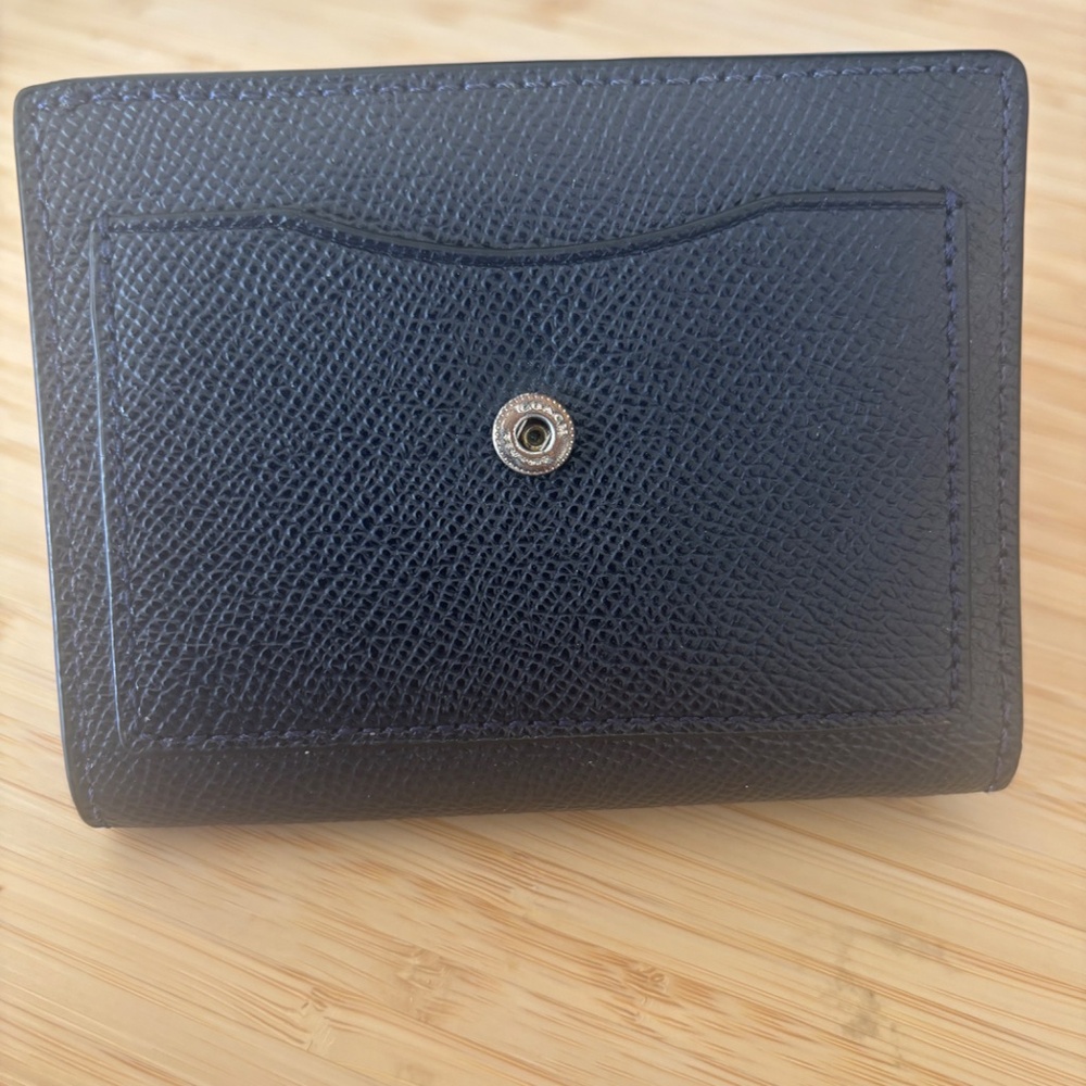 Coah Wallet - Picture 2 of 4